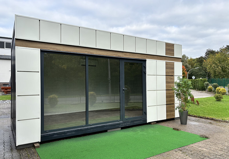 Business-Container auf eigenem Grundstück